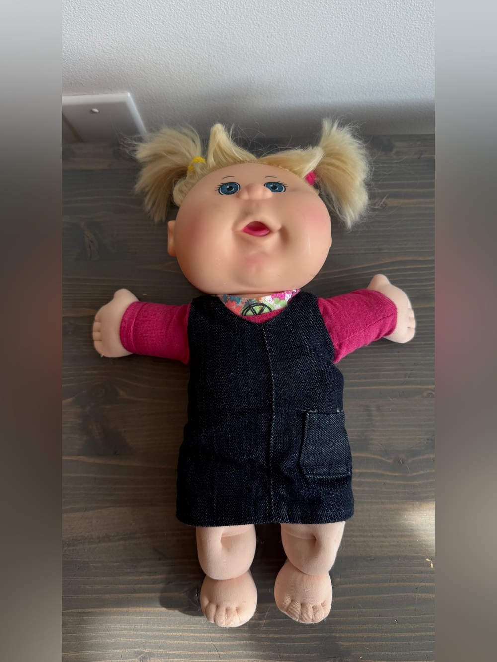Cabbage patch doll - Picture 2 of 12